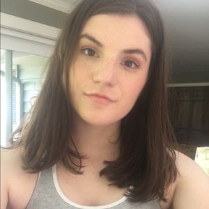 Meet your Posher, Annie